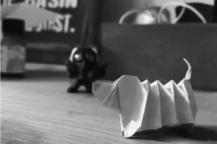 折り紙の犬の画像